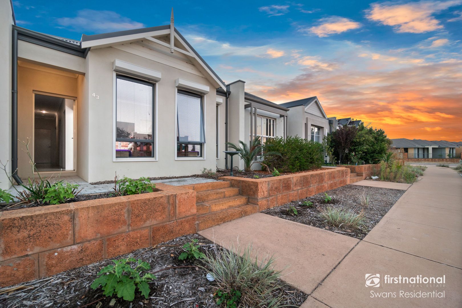 43 Grassdale Parkway, Ellenbrook WA 6069, Image 2