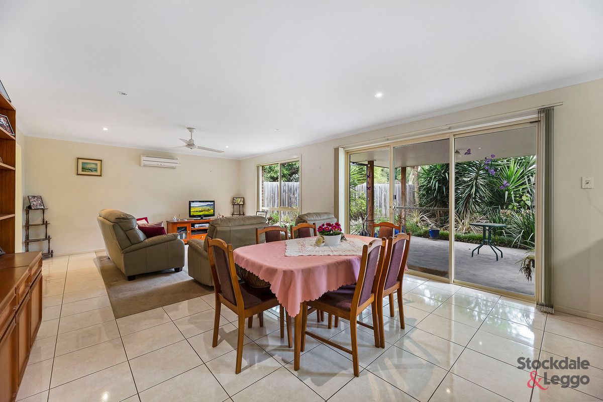 2/12 View Street, Moe VIC 3825, Image 2