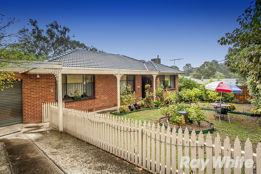 8 Dampier Grove, Mitcham VIC 3132, Image 0