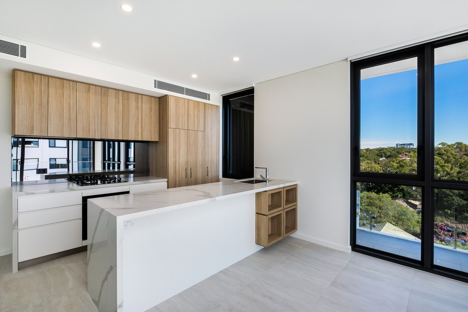 2 bedrooms Apartment / Unit / Flat in 602/38 Pinnacle Street MIRANDA NSW, 2228