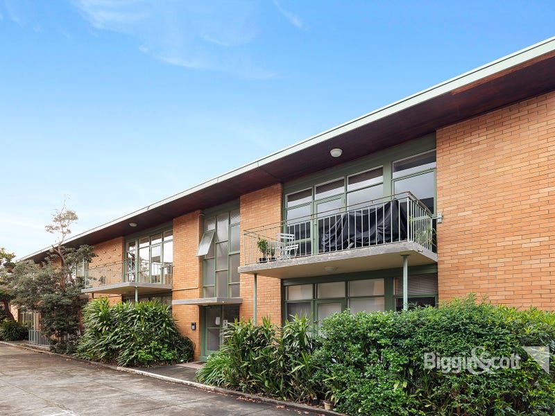 2 bedrooms Apartment / Unit / Flat in 7/40 Barkers Rd HAWTHORN VIC, 3122