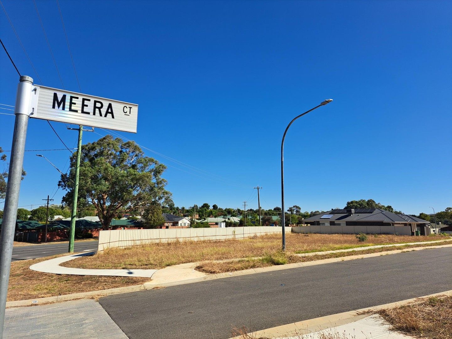5 Meera Court, Lavington NSW 2641, Image 0