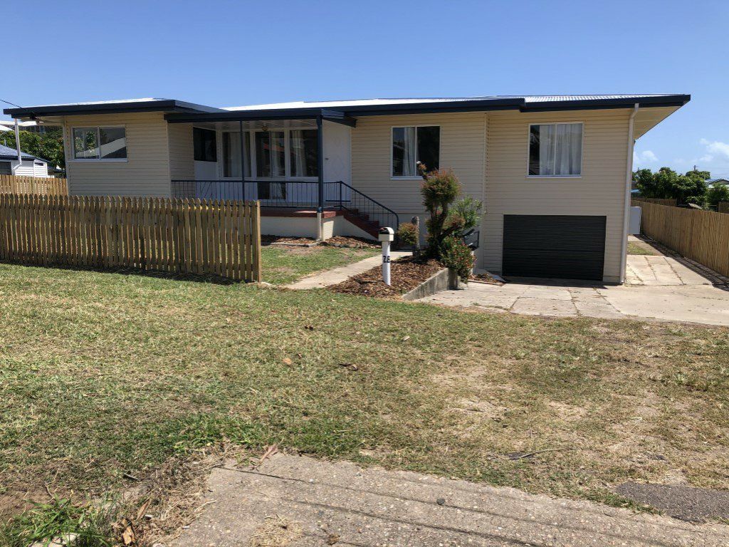 4 bedrooms House in 28 Livingstone Street BOWEN QLD, 4805