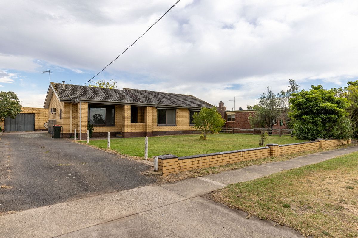 41 Knight Street, Maffra VIC 3860, Image 1