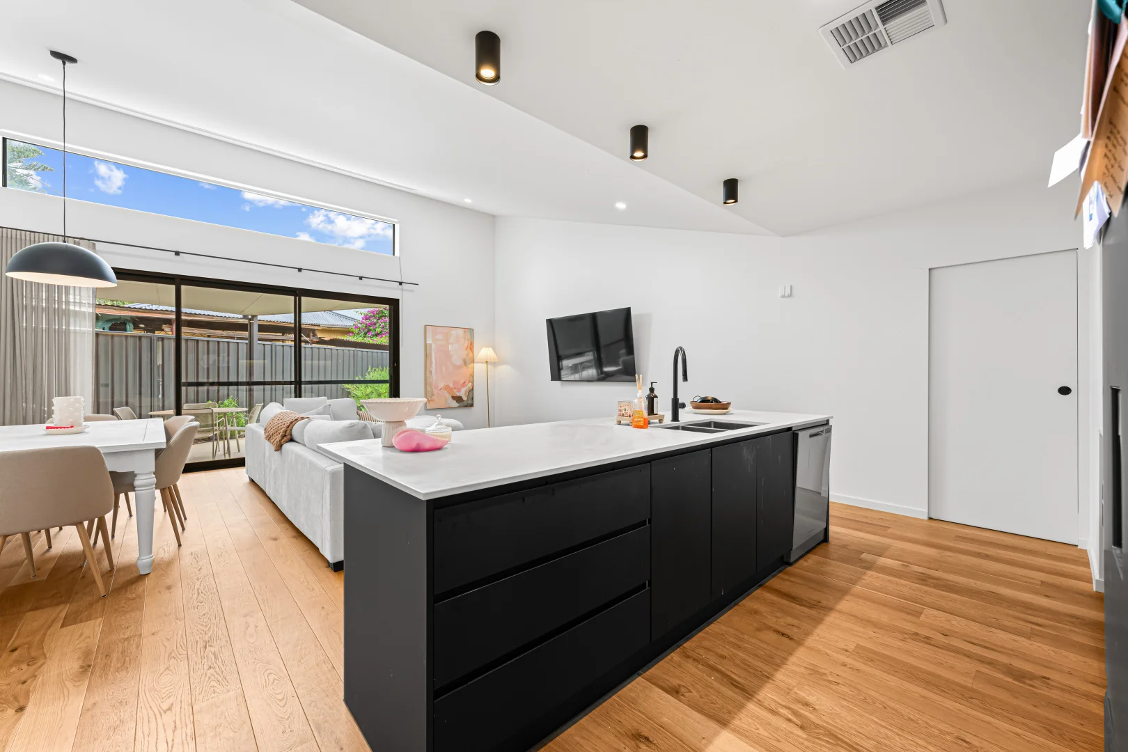 Additional image 3 of 240 Seventh Street, Mildura VIC 3500