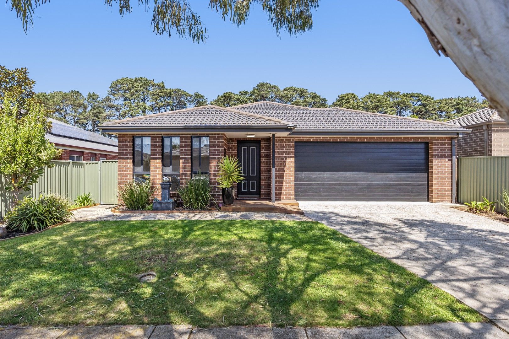 3 bedrooms House in 40 Delaney Drive MINERS REST VIC, 3352