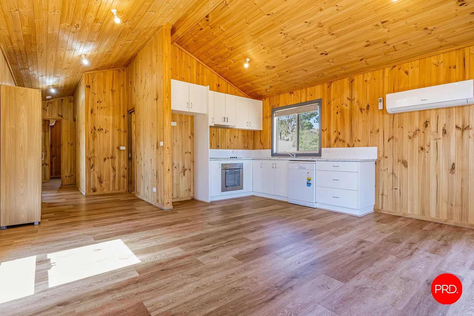 Additional image 4 of 10 Energetic St, Long Gully VIC 3550