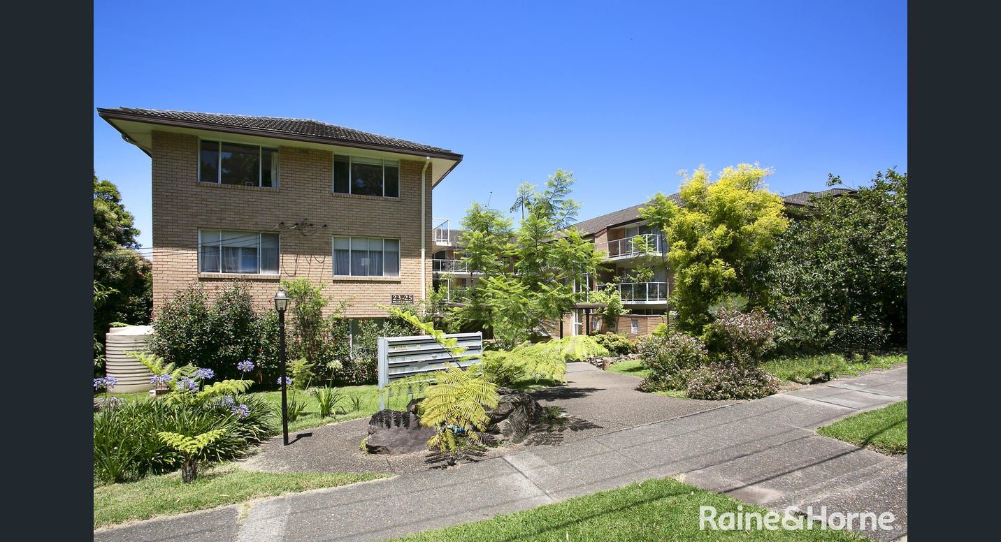 2 bedrooms Apartment / Unit / Flat in 3/23-25 William Street HORNSBY NSW, 2077