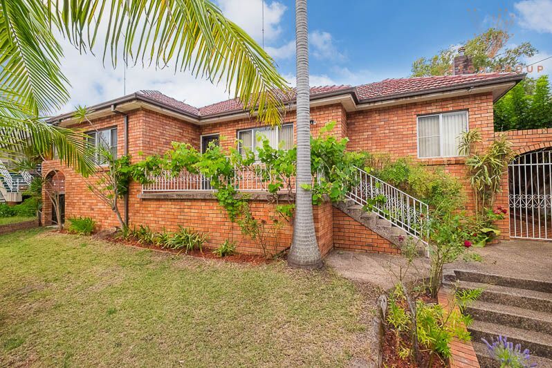 17 Rosebank Crescent, Hurstville NSW 2220