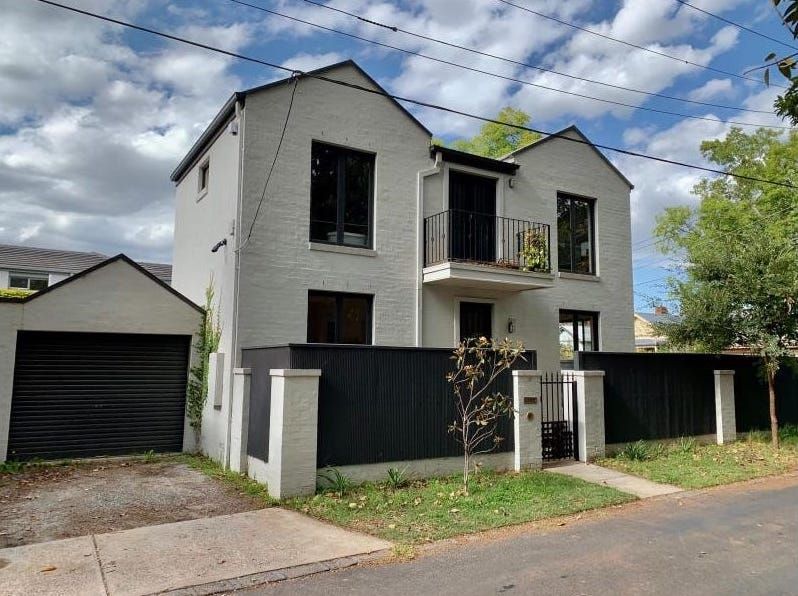 2 bedrooms House in 10 Elm Street ELSTERNWICK VIC, 3185