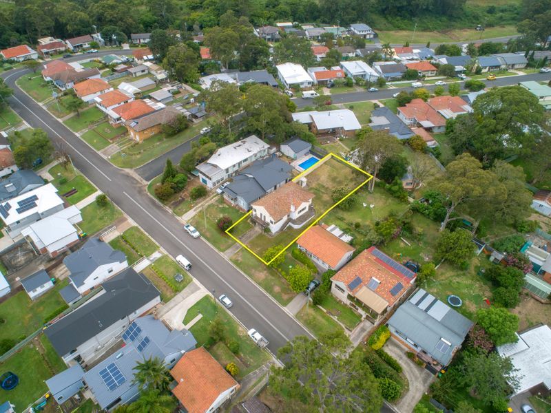 18 Kenneth Street, Kotara South NSW 2289, Image 2