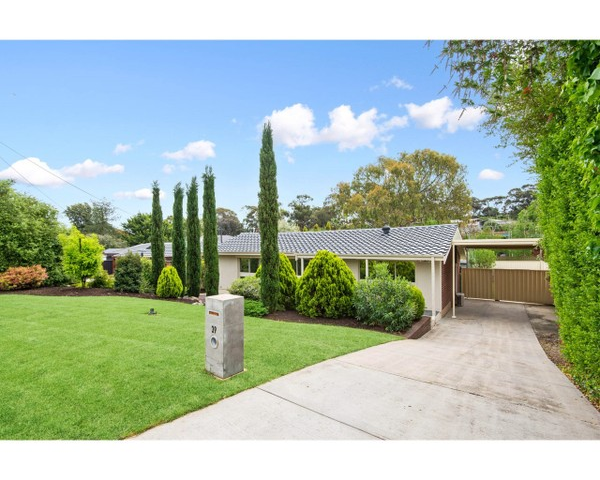 39 Booth Street, Happy Valley SA 5159