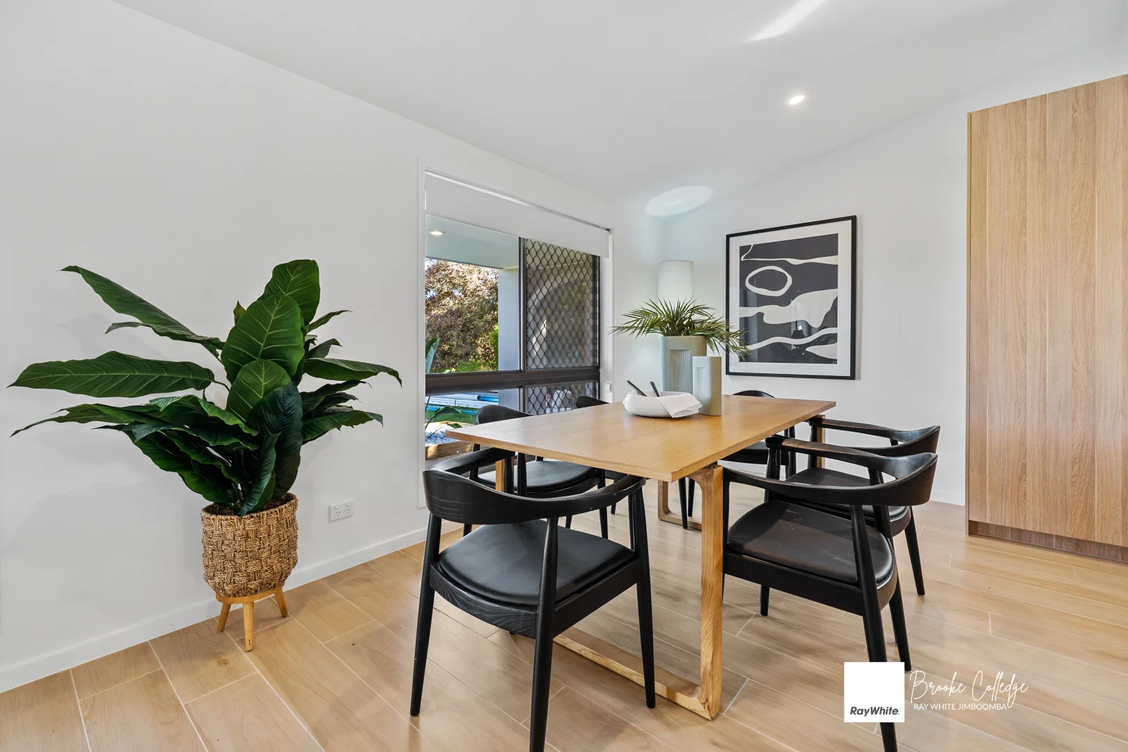 Additional image 8 of 15 Glendevon Crescent, Mount Warren Park QLD 4207