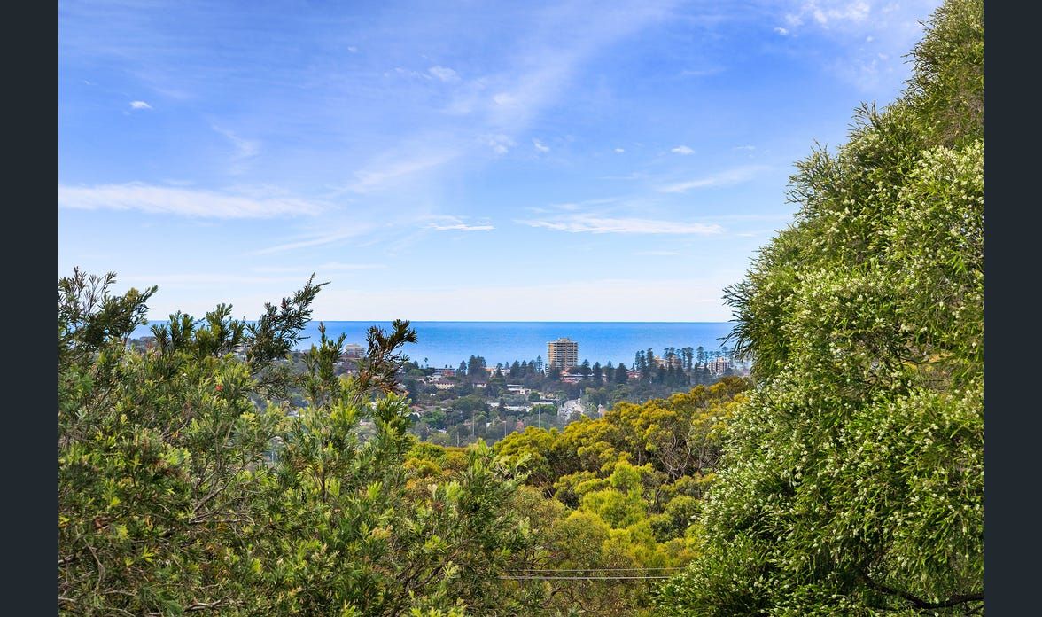 5 bedrooms House in Kirra Rd ALLAMBIE HEIGHTS NSW, 2100