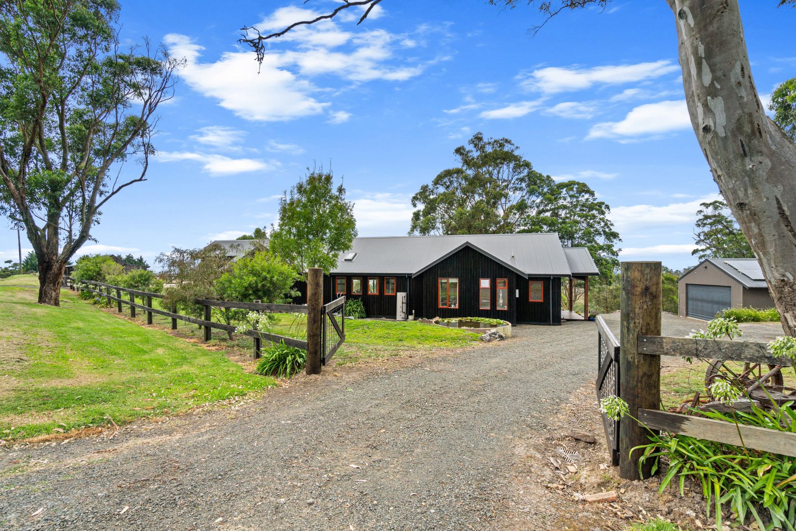 90 Trovatello Place, Tyers VIC 3844 House for Sale 1,275,000