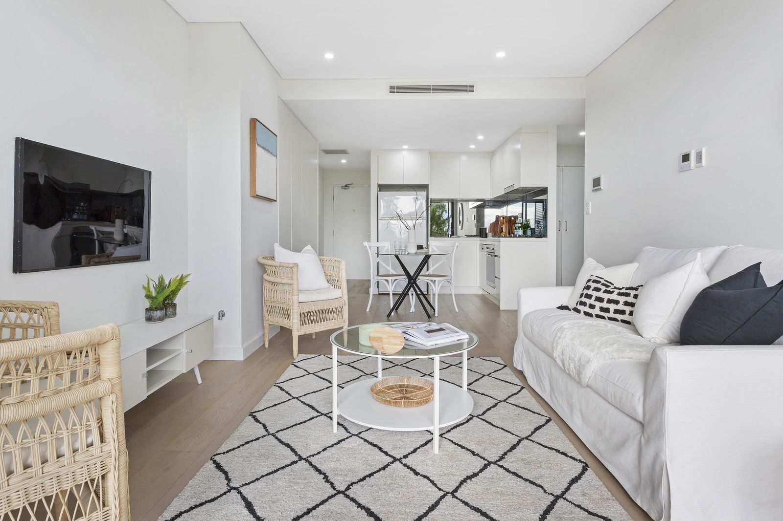 303/7-9 Acton Street, Sutherland NSW 2232, Image 2