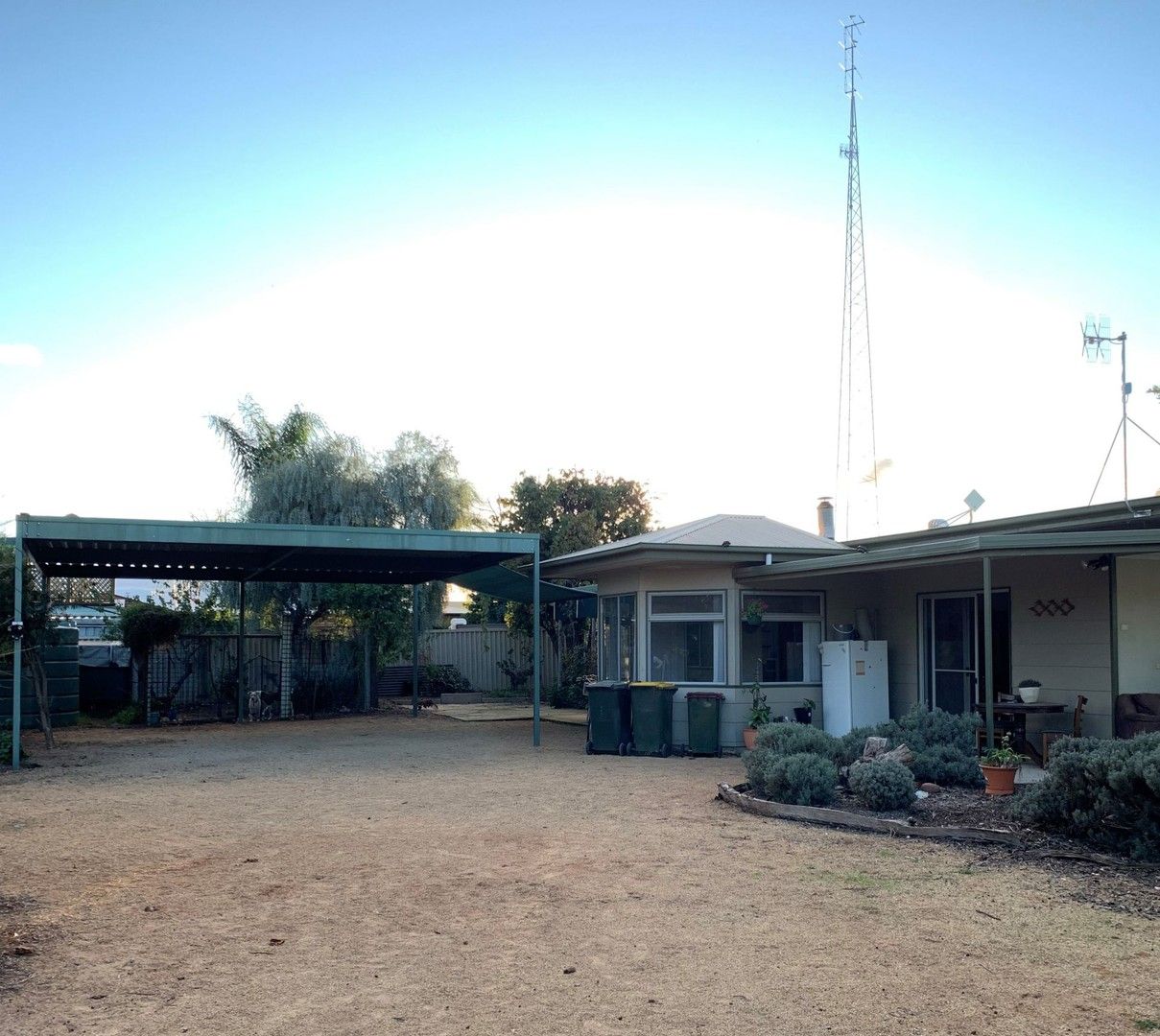 3 bedrooms House in 20 Old Blanchetown Road WAIKERIE SA, 5330