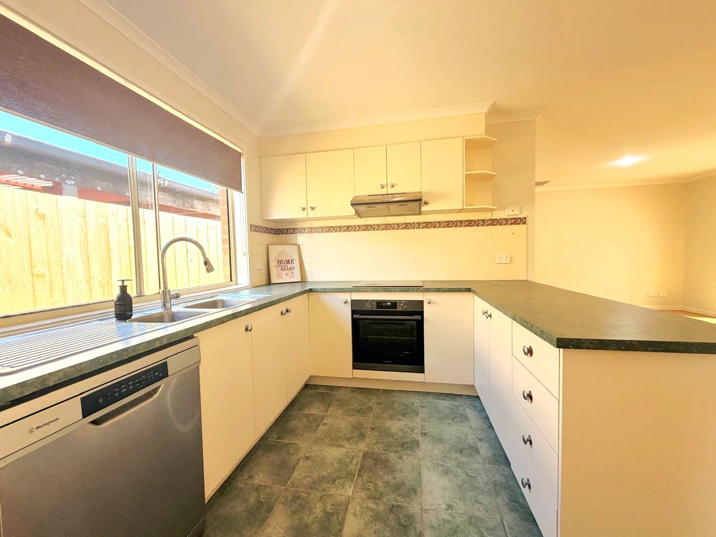 Additional image 10 of 43 Ashton Crescent, Hoppers Crossing VIC 3029