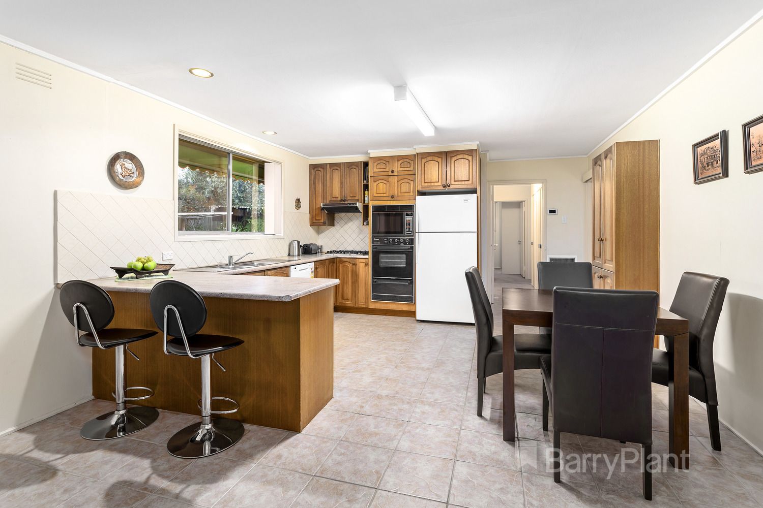 30 Ledbury Crescent, Bundoora VIC 3083, Image 1