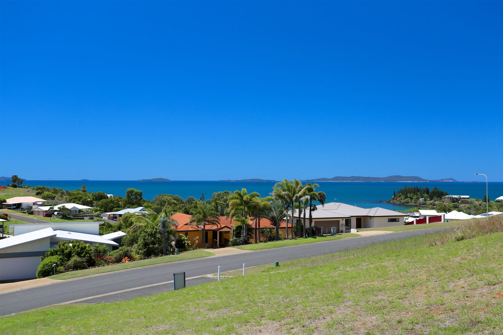 16 Paradise Way, Emu Park QLD 4710, Image 2