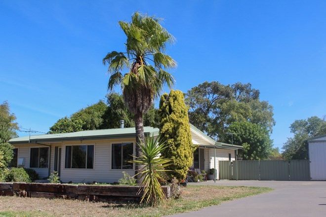 Picture of 37 Downes Street, PINK LAKE WA 6450