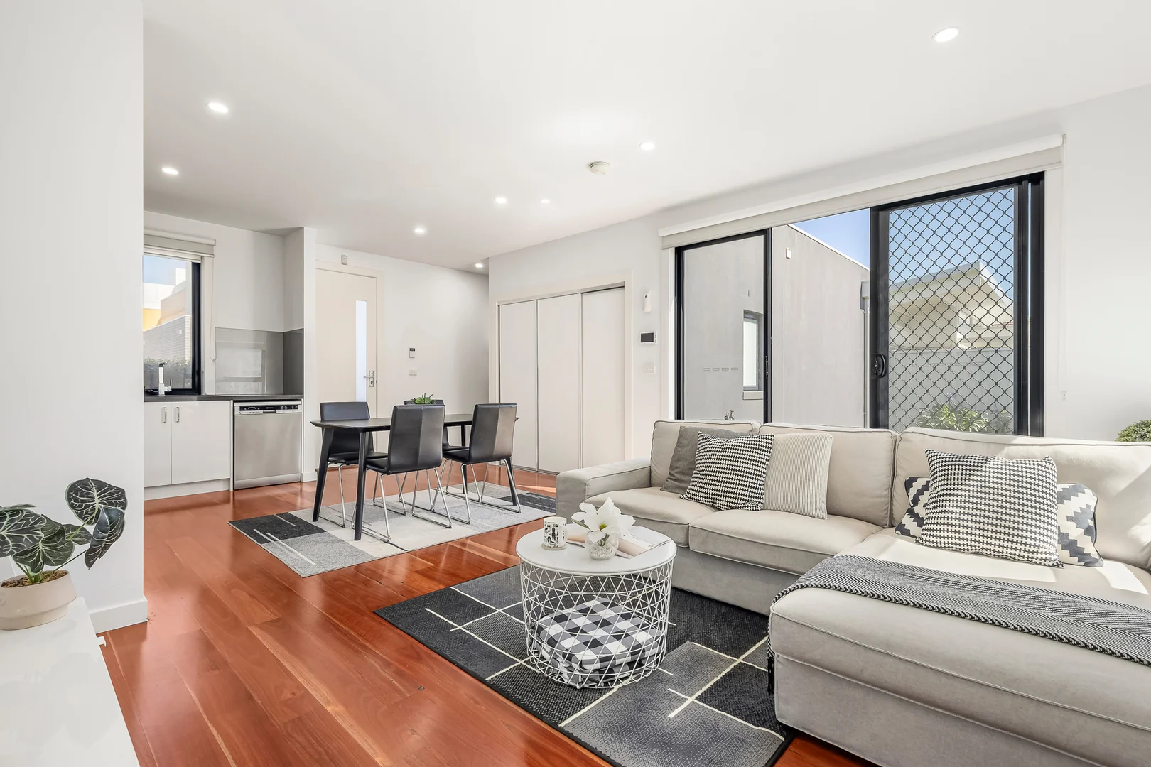 Additional image 2 of 4/590 Bell Street, Pascoe Vale South VIC 3044