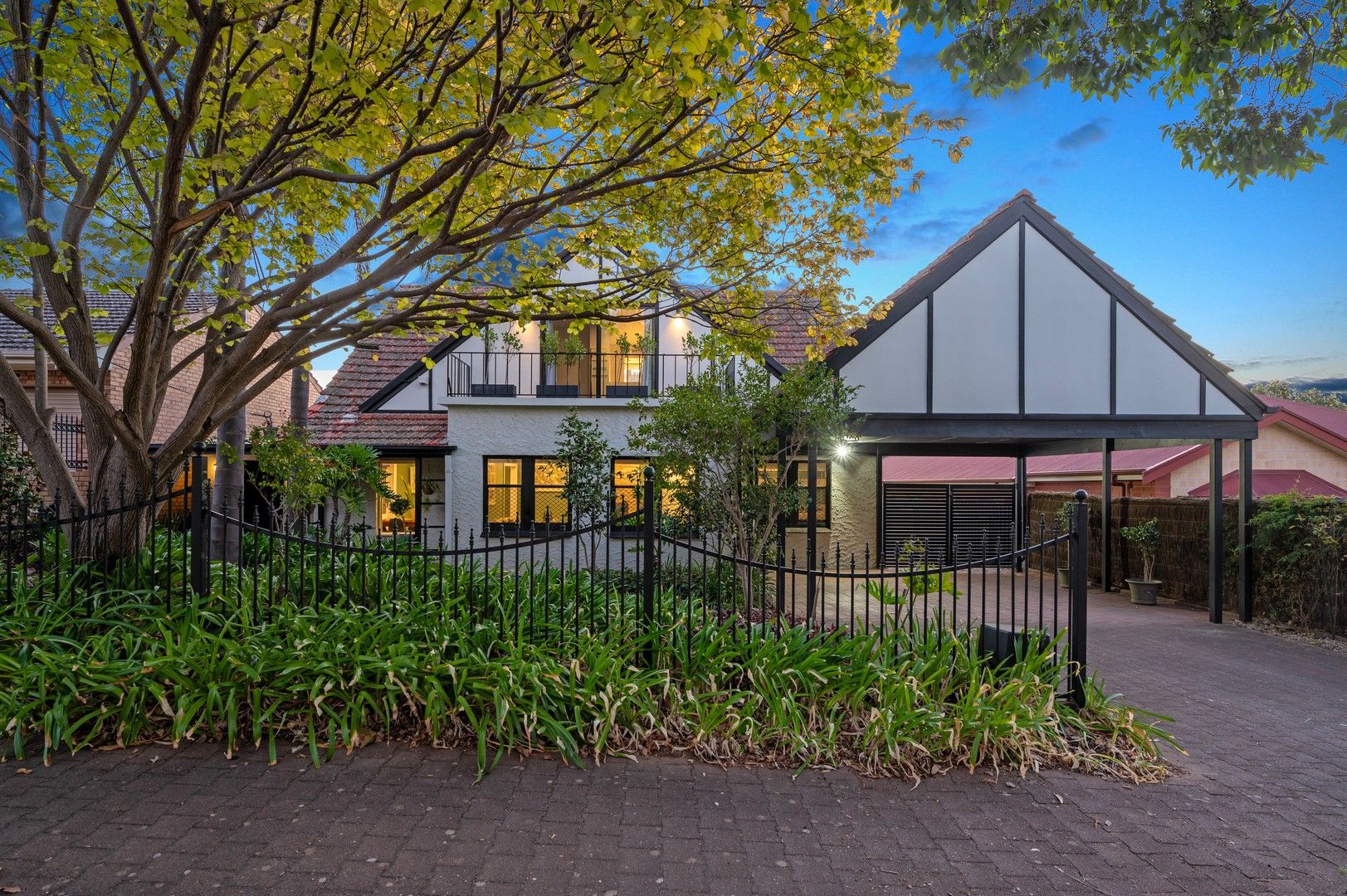 16 Selbourne Avenue, Rostrevor SA 5073, Image 0