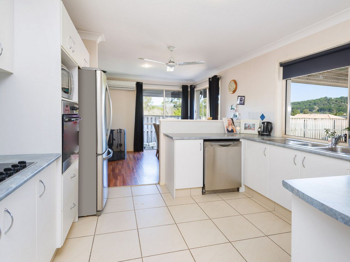 4 Hale Street, Pacific Pines QLD 4211, Image 2