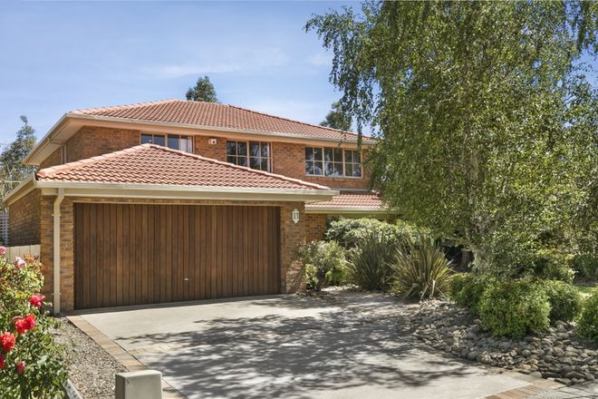 Picture of 3 Koroit Place, TAYLORS LAKES VIC 3038