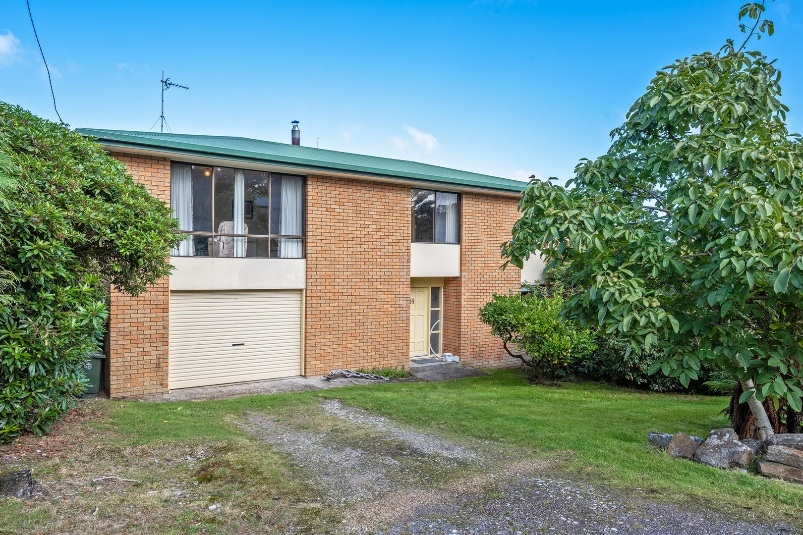 14 Charles Street, Strahan TAS 7468