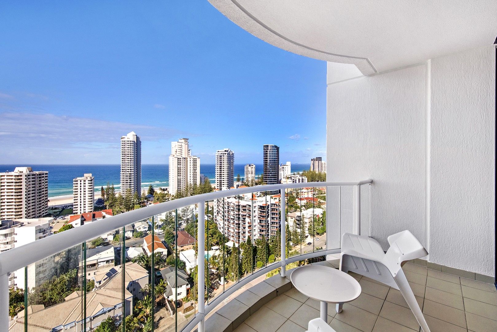 1 bedrooms Apartment / Unit / Flat in 2807 Gold coast Hwy SURFERS PARADISE QLD, 4217