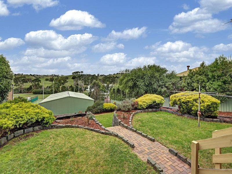 20 WANDONG AVENUE, Wandong VIC 3758, Image 2