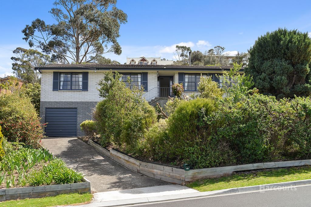 26 Coolamon Road, Taroona TAS 7053, Image 0