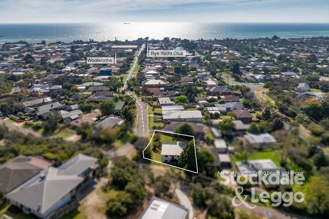 Picture of 8 Locksley Road, RYE VIC 3941