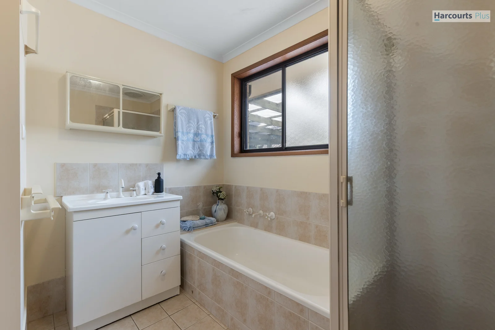 Additional image 13 of 12 Columbia Crescent, Hallett Cove SA 5158