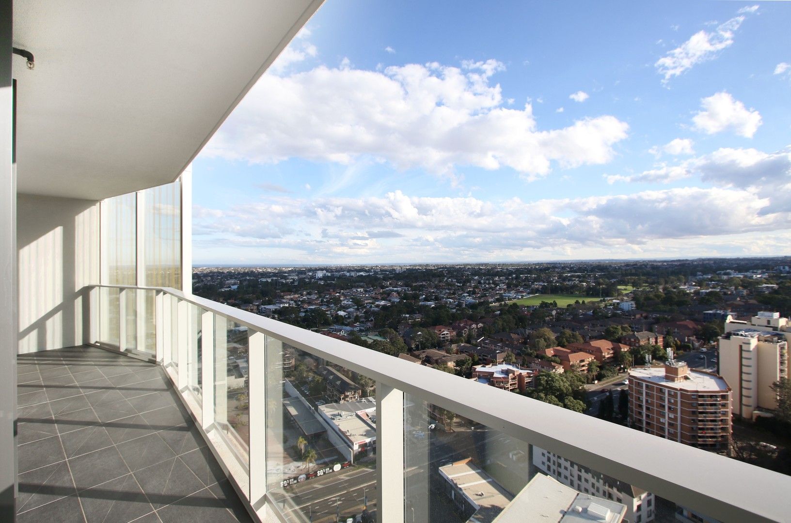 2 bedrooms Apartment / Unit / Flat in 2302/88 Church Street PARRAMATTA NSW, 2150