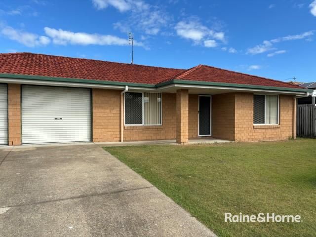 4 bedrooms House in 11 Mainsail Court POINT VERNON QLD, 4655