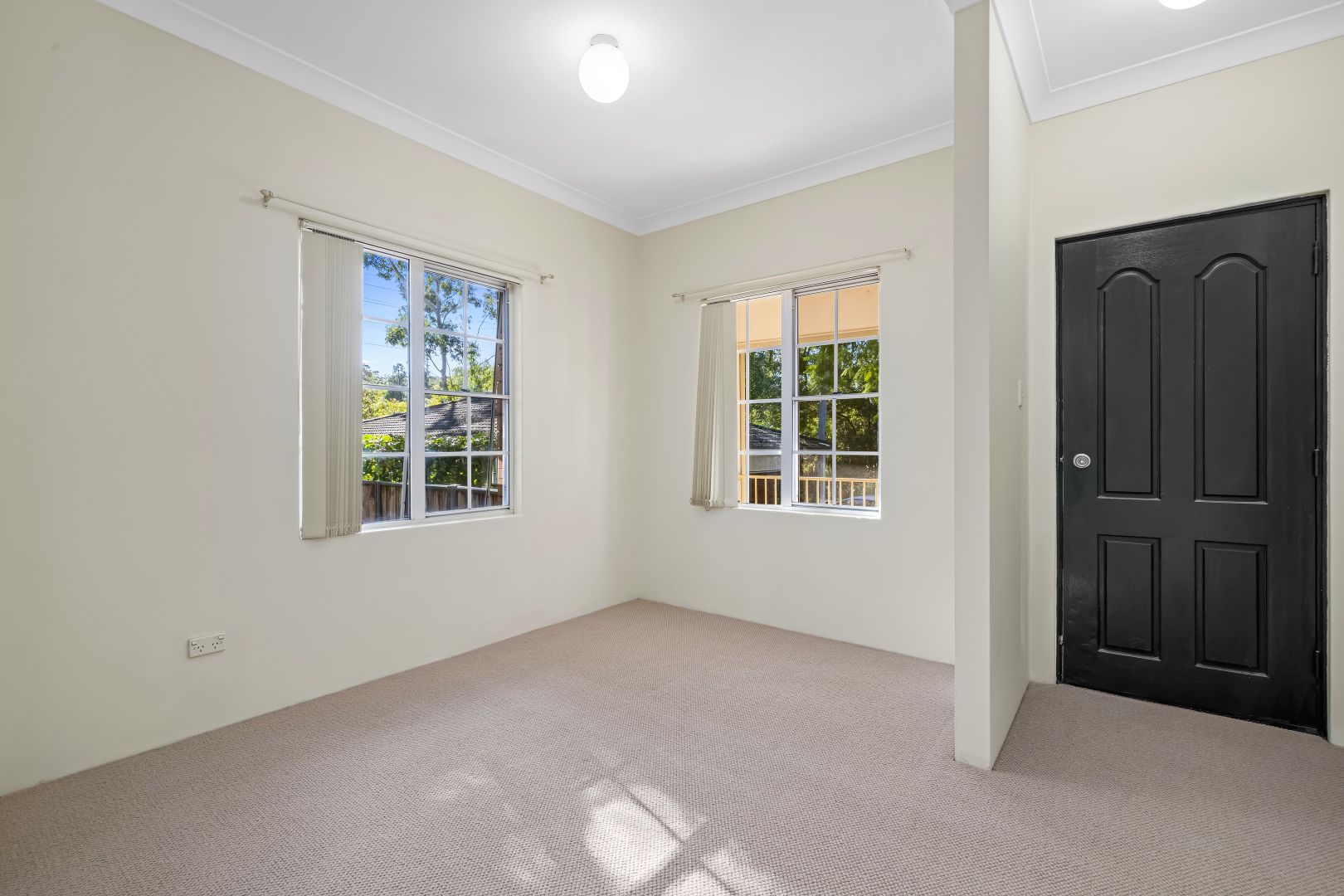 6/75A Crane Road, Castle Hill NSW 2154, Image 2