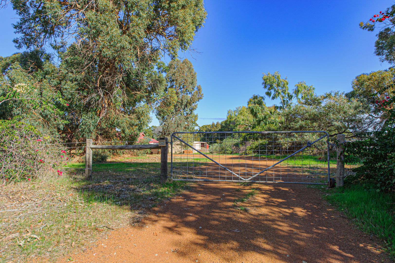 143 Santa Gertrudis Drive, Lower Chittering WA 6084, Image 2