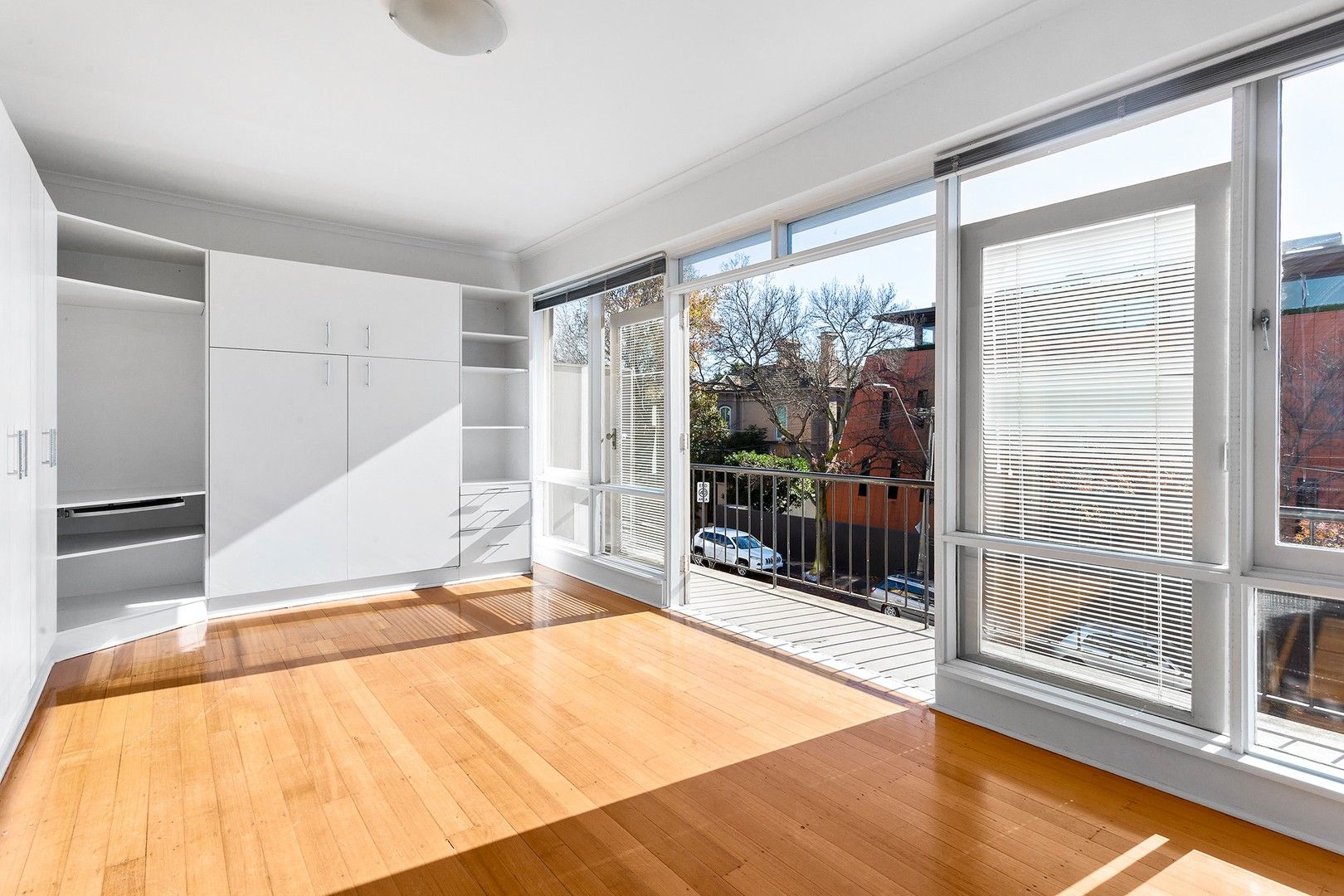 5/259 Domain Road, South Yarra VIC 3141, Image 2