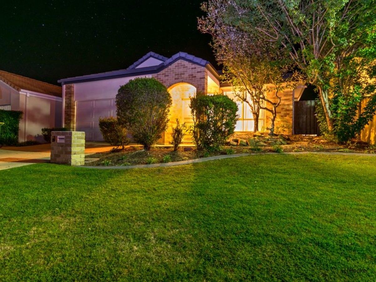 3 bedrooms House in 15 Keegan Circuit CURRUMBIN WATERS QLD, 4223