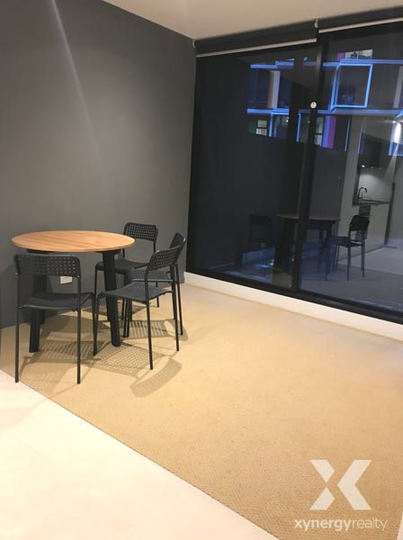 2 bedrooms Apartment / Unit / Flat in 518/555 Swanston Street CARLTON VIC, 3053