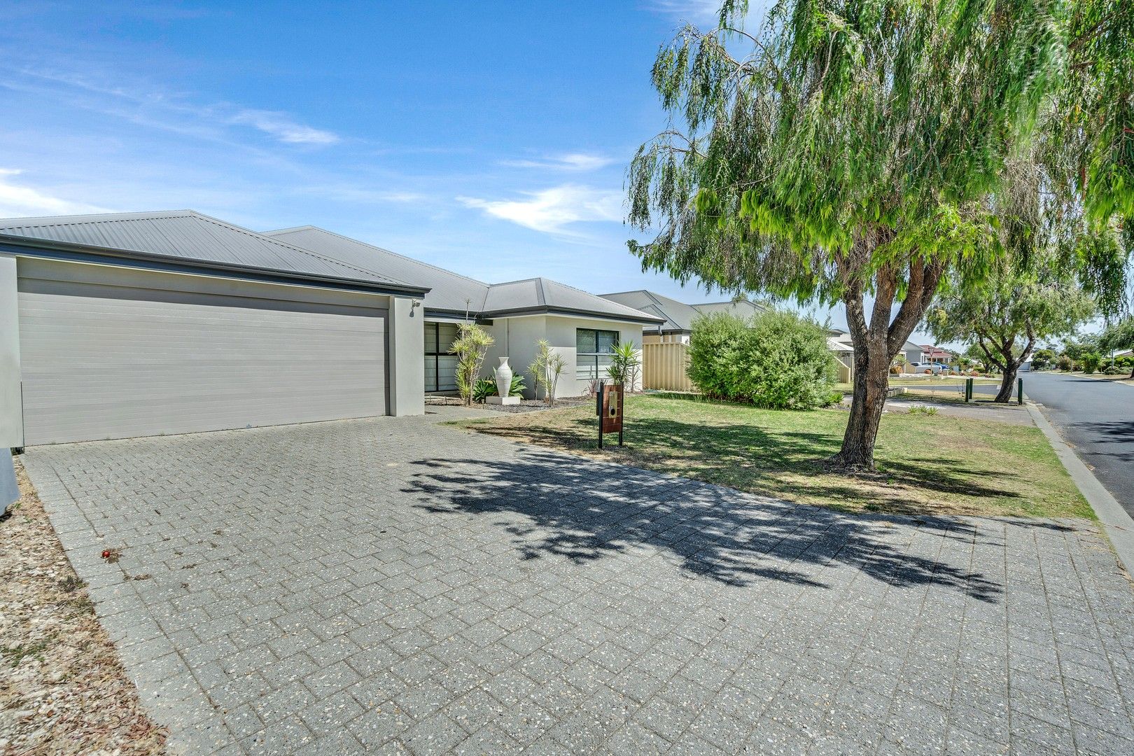 15 Glenelg Dr, Millbridge WA 6232 House For Rent Domain