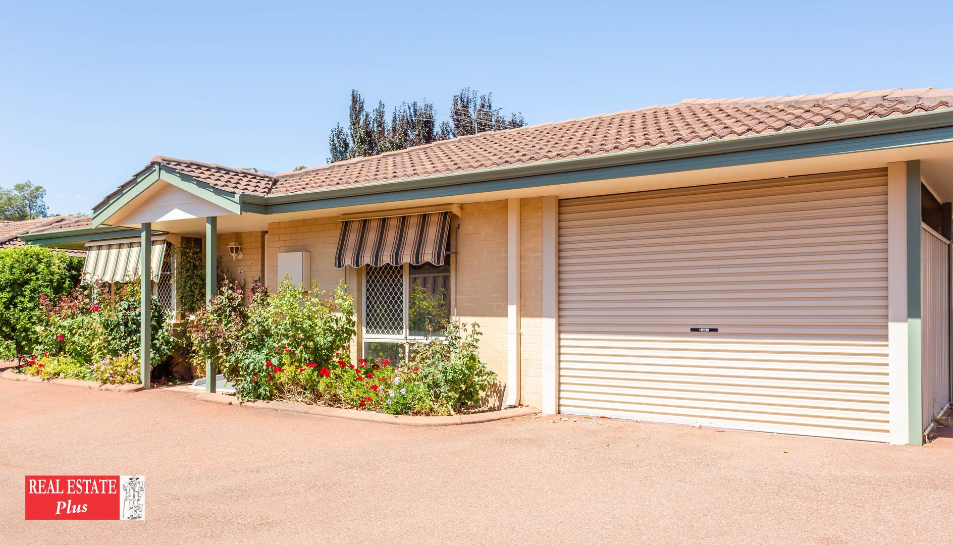 2/17 Craig Street, Mundaring WA 6073, Image 1