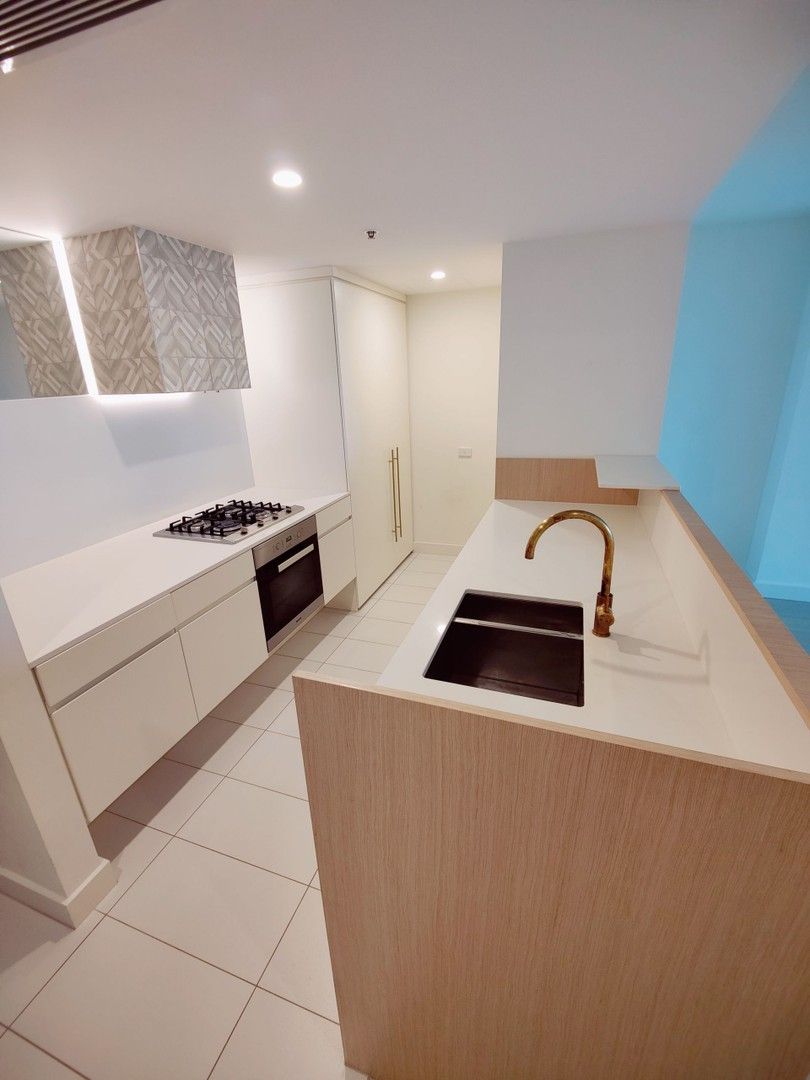 2 bedrooms Apartment / Unit / Flat in 1003/478 St Kilda Road MELBOURNE VIC, 3004