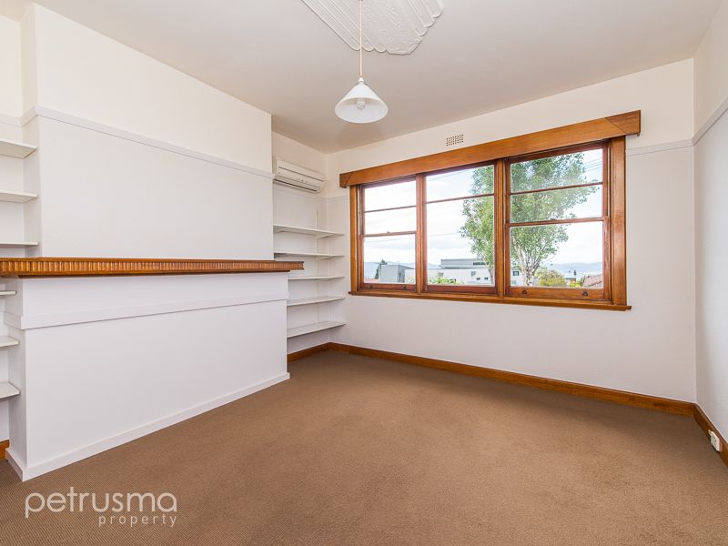 10 Byard Street, Mount Stuart TAS 7000, Image 2