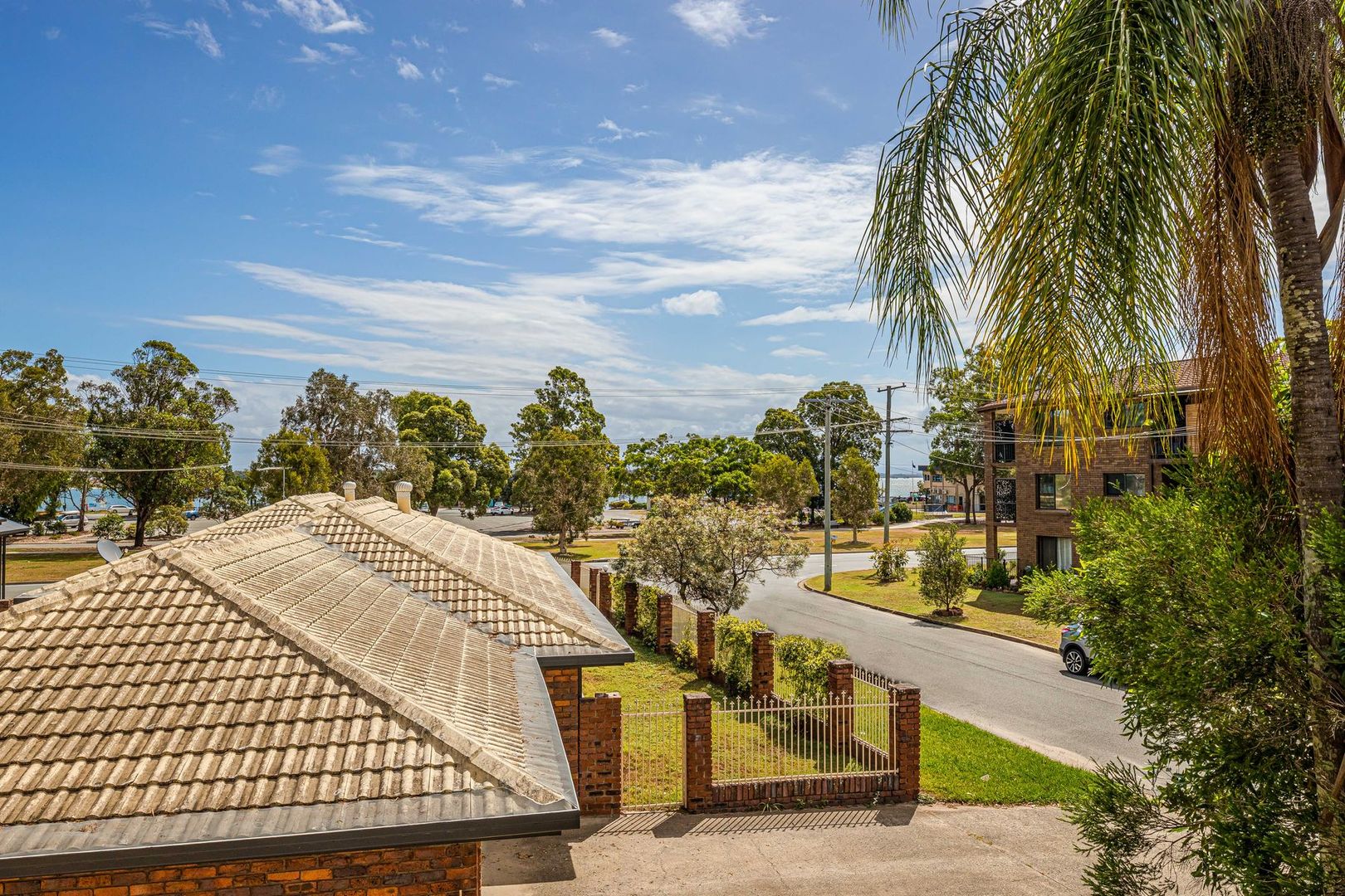 2/3 Thornely Close, Bellara QLD 4507, Image 2