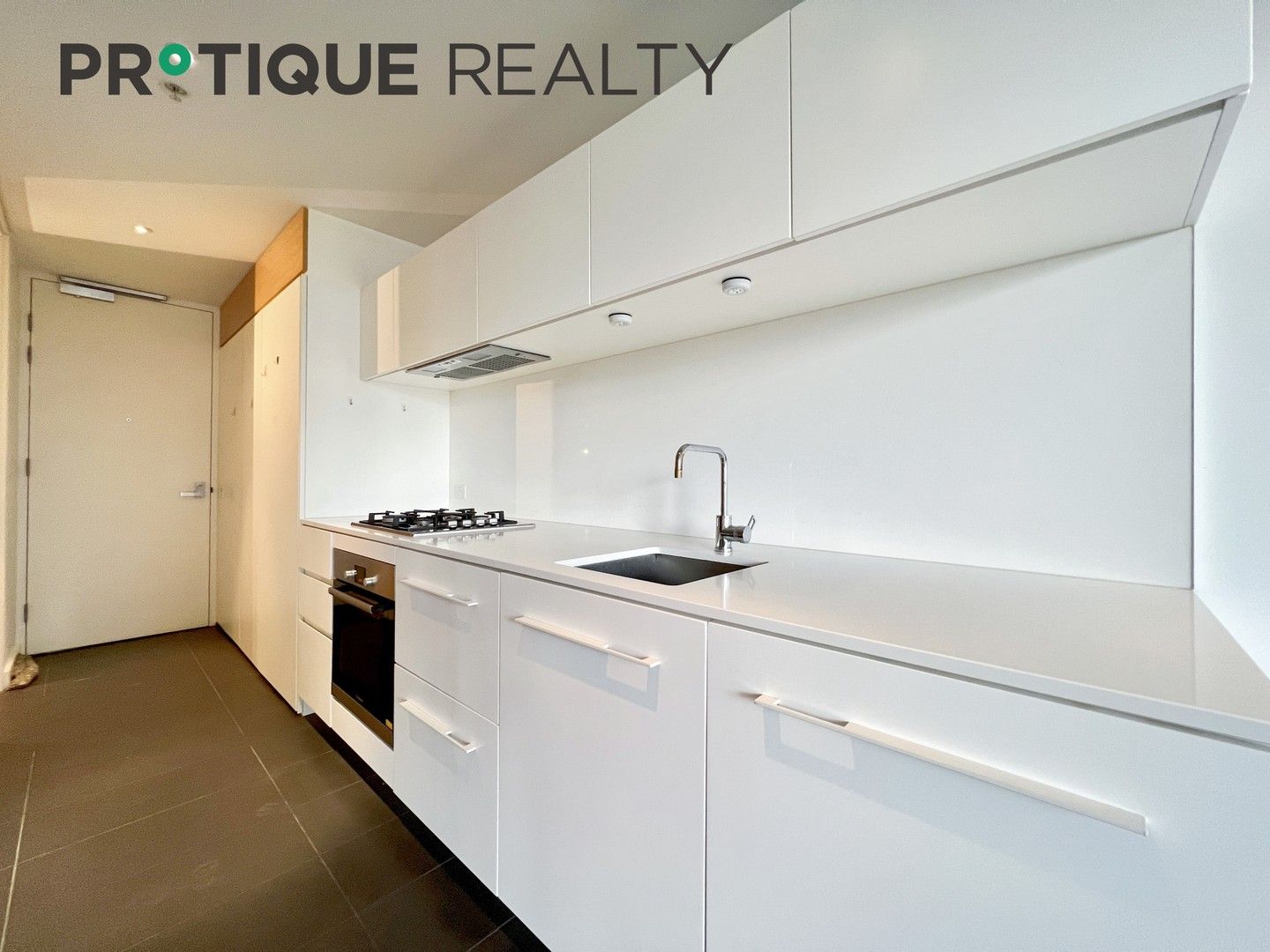 1 bedrooms Apartment / Unit / Flat in 409/39 Coventry Street SOUTHBANK VIC, 3006
