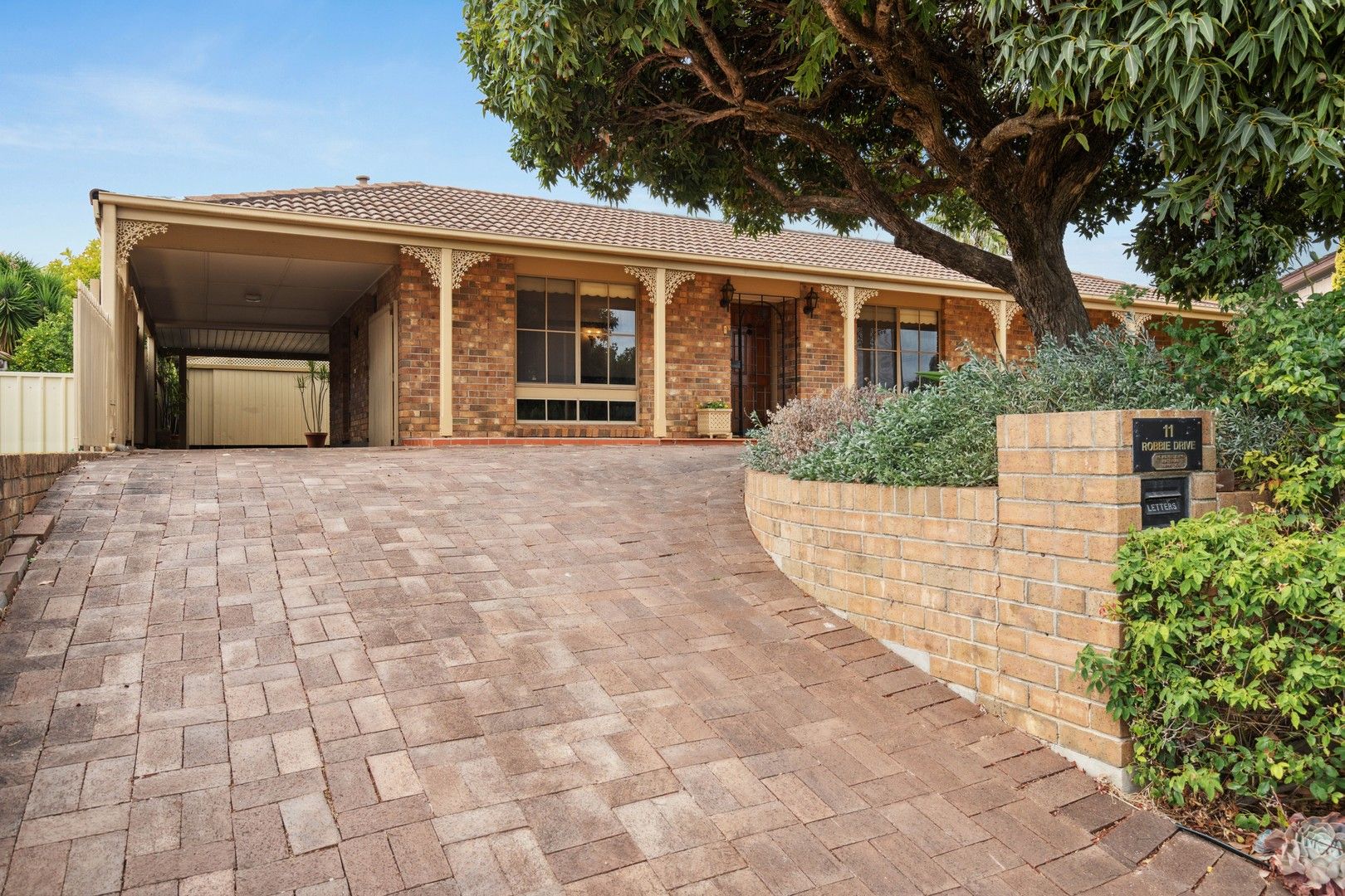 11 Robbie Drive, Reynella East SA 5161, Image 0