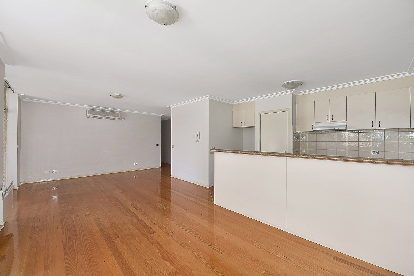 2 bedrooms Apartment / Unit / Flat in 102 Gatehouse Place MARIBYRNONG VIC, 3032